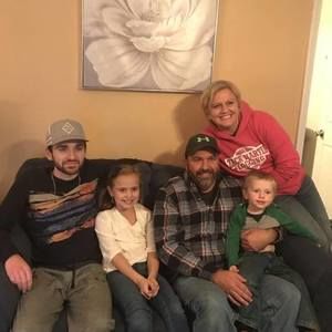 Meet your Posher, Travis